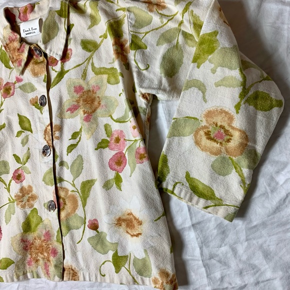 Sz 14/16 90’s Vintage Watercolor Linen Blend top - Picture 7 of 12